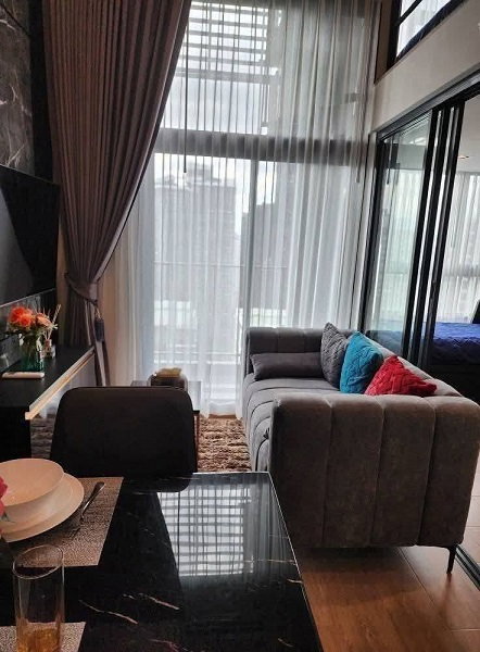 รูป **IDEO Rama 9 – Asoke | Duplex 2 ชั้น ชั้น 30 | 2 ห้องนอน | 52 ตร.ม.**🛋 Fully Furnished | พร้อมเข้าอยู่ - รูปที่ 2/22