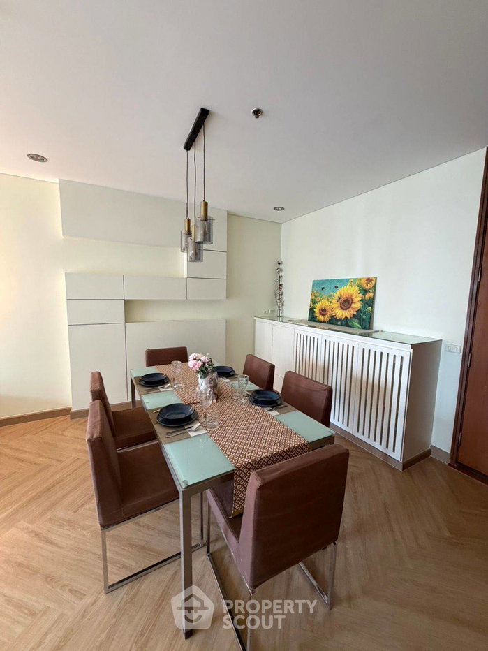 picture 200m To MRT Silom | 3-BR | The Royal Saladaeng Condominium (ID 3173220) - 12/15