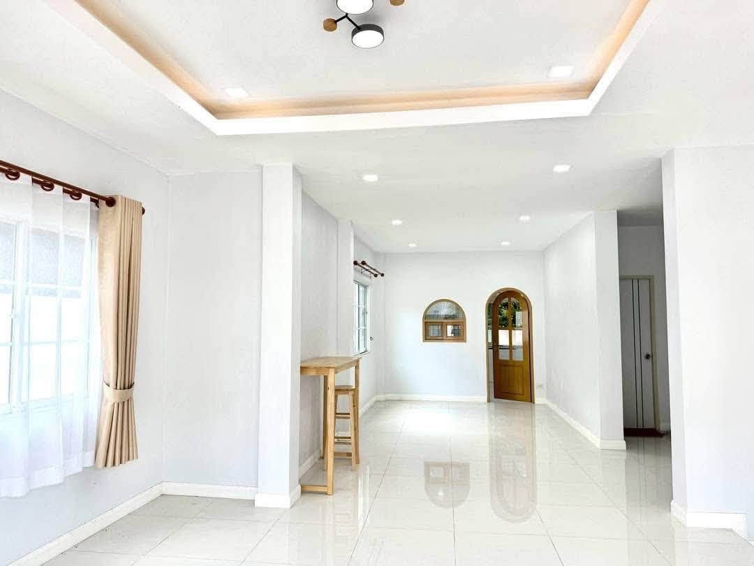 รูป ให้เช่าบ้านเดี่ยวหลังใหญ่ ม.แอทโฮม ซ.หมอย้อย ศรีราชา - รูปที่ 26/31