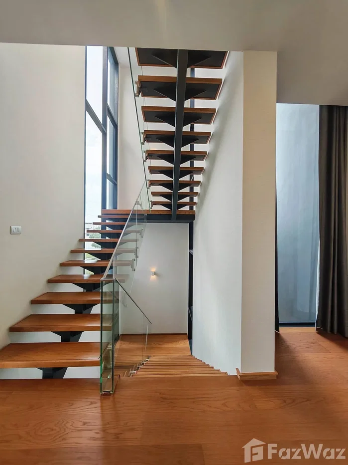 picture 🏡 Luxury 3-Storey Detached House – Corner Unit 🏡 6665022 - 12/23