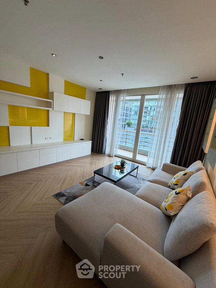picture 200m To MRT Silom | 3-BR | The Royal Saladaeng Condominium (ID 3173220) - 14/15