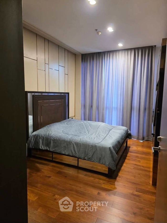 picture 26th-Floor 2-BR Condo At Quattro By Sansiri, BTS Thong Lor (ID 2878539) - 4/10
