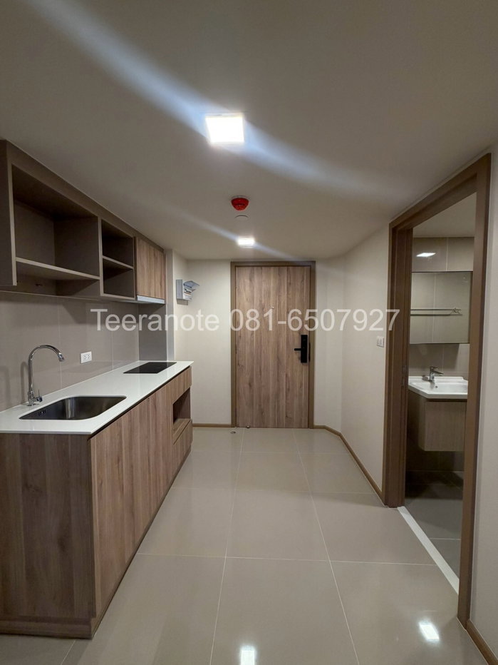 picture New Rama 9 condo, high-ceiling loft unit, starting at just 5.29 million Baht. - 2/7