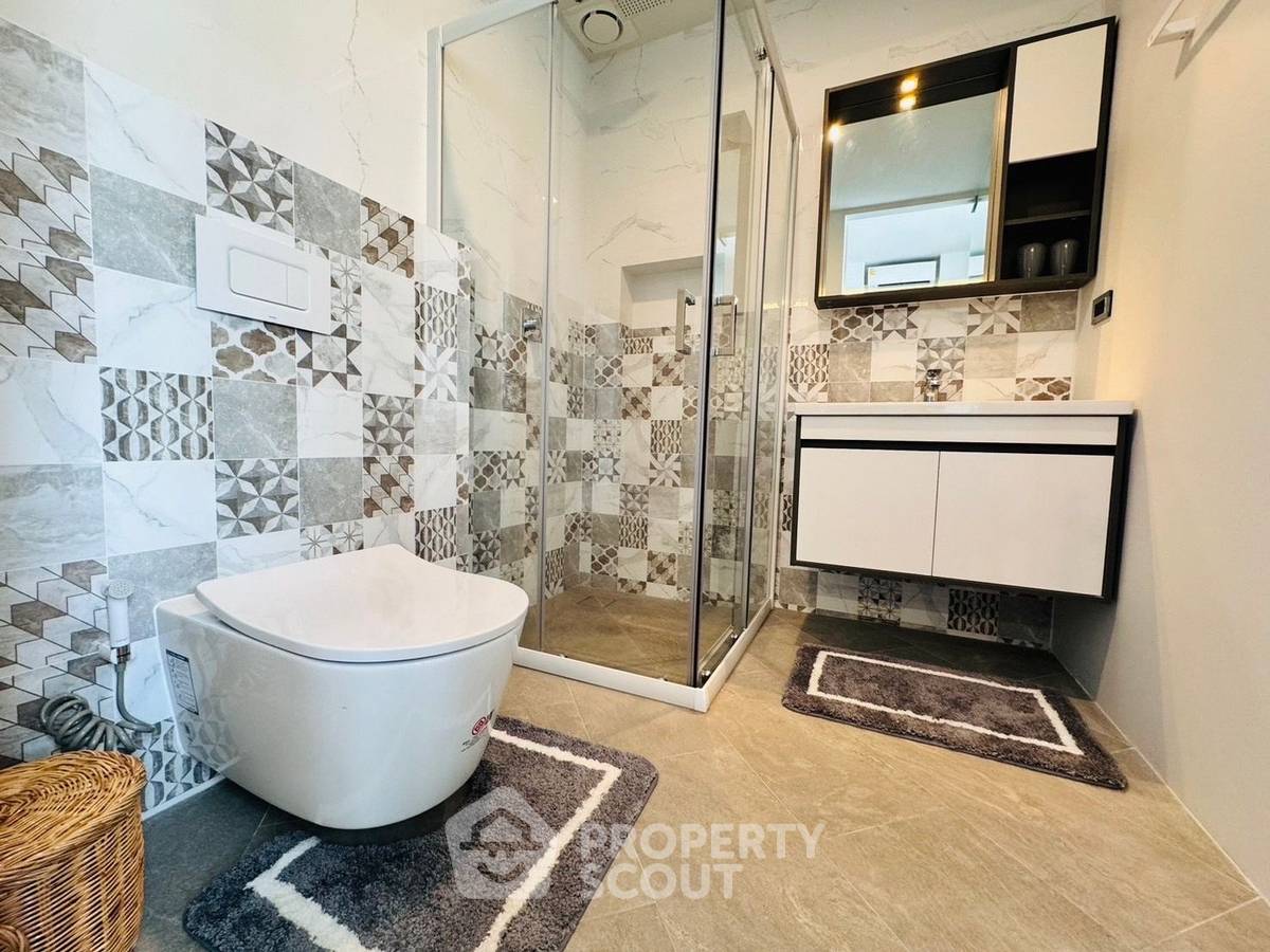 picture Pet-Friendly 2-BR Villa, 220 Sqm In Bangsaray, Sattahip (ID 1885130) - 17/20