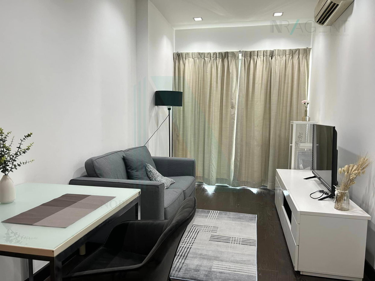 picture For rent condo IDEO Q PHAYATHAI Building 1, Floor 37,1 bed room, Room size 41.00 sqm - 1/8