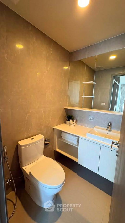 picture Two-Bedroom Condo At The Issara Sathorn In Sathon (ID 3171805) - 18/22