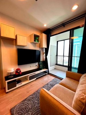 Condos for rent : Ideo Sathon-Thaphra Pho Nimit BTS Station (
