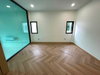 listing thumbnail image 37