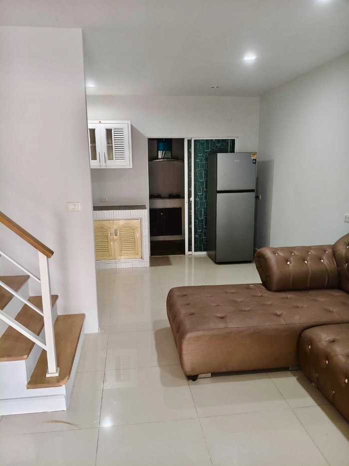 รูป ให้เช่า Townhome 2 ชั้น Villette Lite Pattanakarn 38 Pet Friendly | เฟอร์นิเจอร์ครบ | จดทะเบียนบริษัทได้ | พร้อมเข้าอยู่ - รูปที่ 6/13