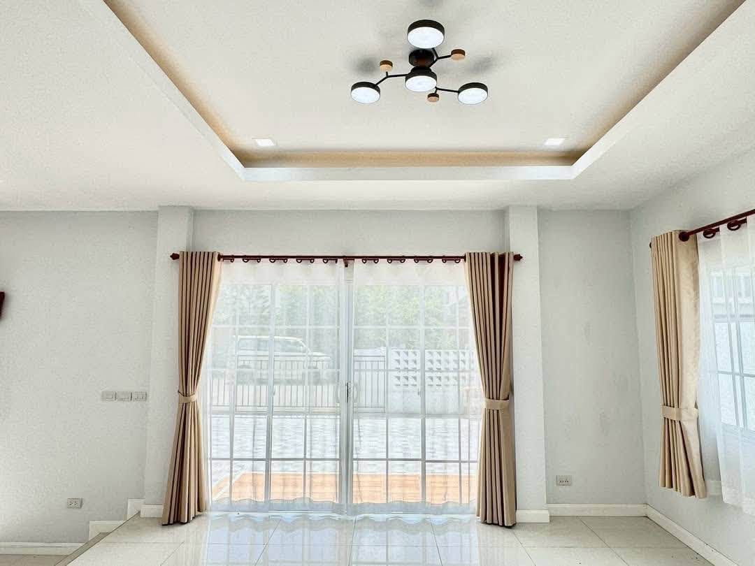 รูป ให้เช่าบ้านเดี่ยวหลังใหญ่ ม.แอทโฮม ซ.หมอย้อย ศรีราชา - รูปที่ 3/31