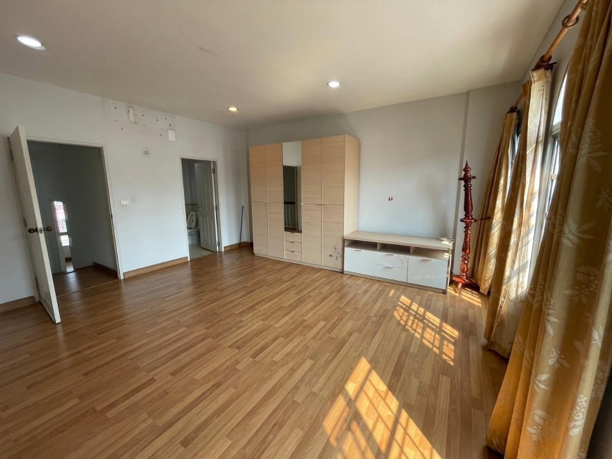 picture P0835/[For Sale] Baan Klang Muang Luzern Sukhumvit 77 - 11/15