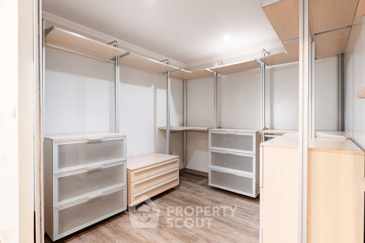 รูป ใกล้ BTS ทองหล่อ 200 ม. | 3 ห้องนอน ชั้นสูง Fifty Fifth Tower Thonglor (ID 3171747) - รูปที่ 13/30