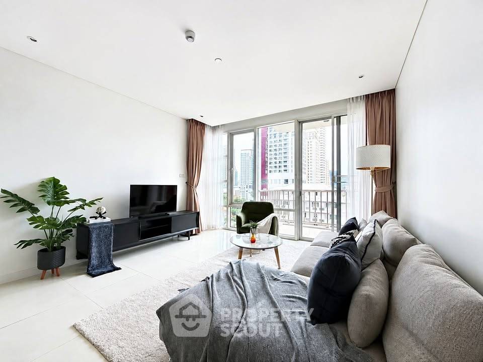 picture 2-BR Fullerton Sukhumvit Near BTS Ekkamai, 96 Sqm (ID 3138131) - 1/29