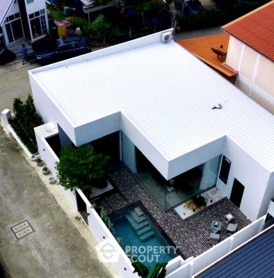 Houses for rent Chonburi : Pet-Friendly 2-BR Villa, 220 Sqm In Bangsaray, Sattahip (ID 1885130)