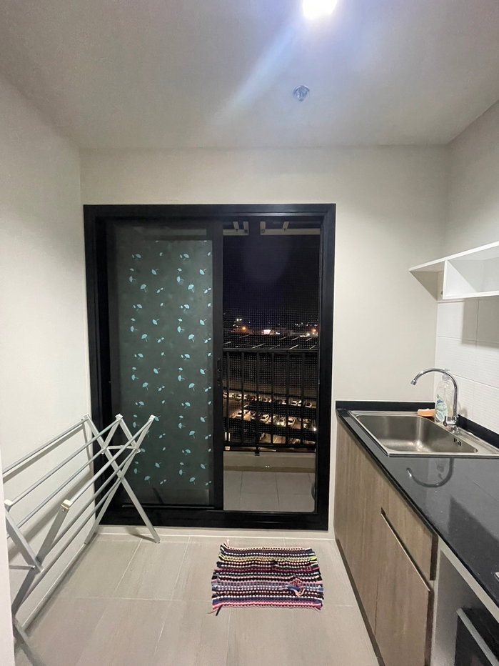 รูป ให้เช่า Escent Condo Rayong (เอสเซ็นท์ ระยอง) ชั้น 12A วิวเซนทรัล ตกแต่งพร้อมเข้าอยู่ ขนาด 34 ตร.ม. ราคา 9,000 บาทต่อเดือน - รูปที่ 1/11