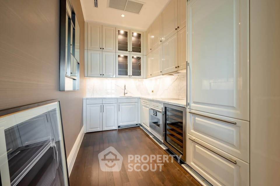 picture 200m From BTS Phloen Chit | 2-BR Condo At 98 Wireless (ID 2979944) - 4/10