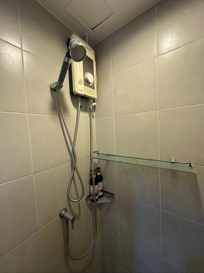 รูป 2 ห้องนอน 2 ห้องน้ำ หาแบบนี้ในรัตนาธิเบศร์ไม่ง่ายนะ! 🏠 - รูปที่ 19/21