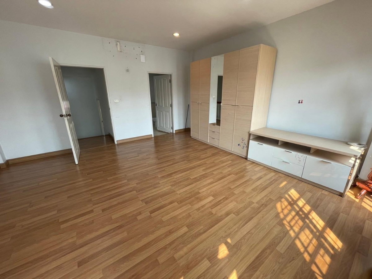 picture P0835/[For Sale] Baan Klang Muang Luzern Sukhumvit 77 - 13/15