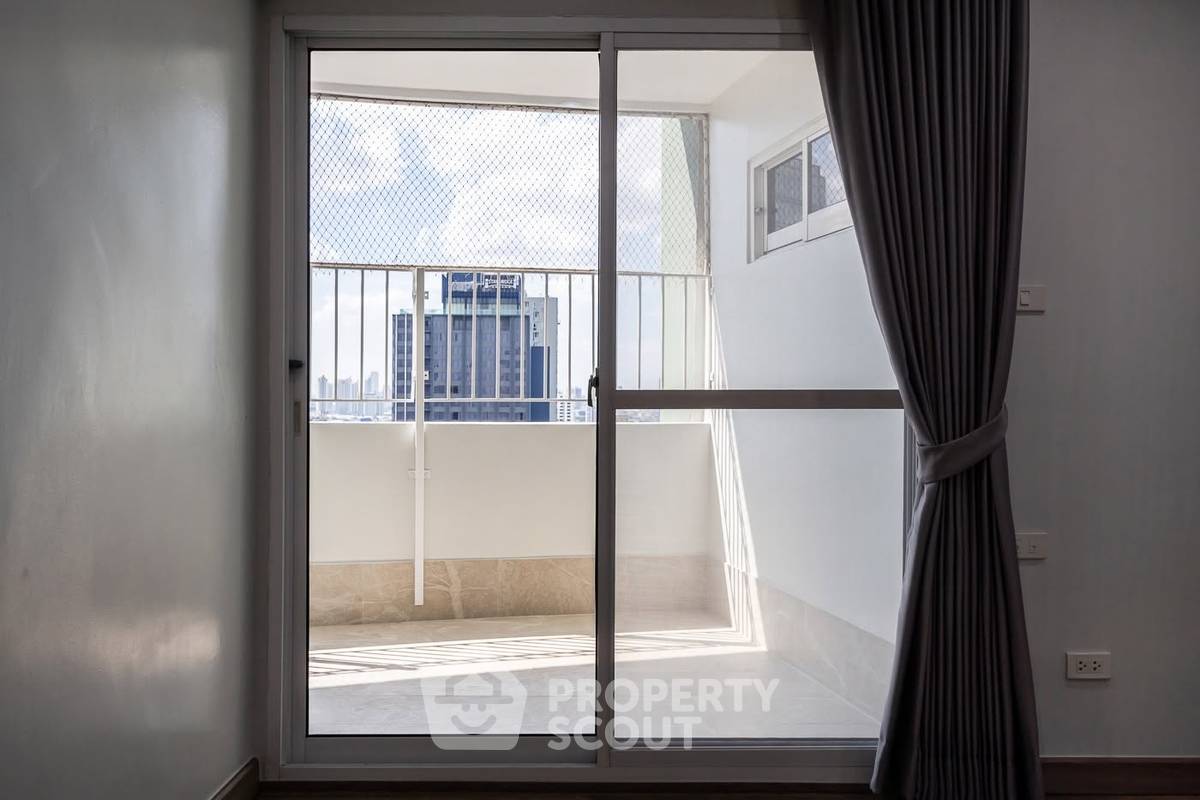 รูป ใกล้ BTS ทองหล่อ 200 ม. | 3 ห้องนอน ชั้นสูง Fifty Fifth Tower Thonglor (ID 3171747) - รูปที่ 22/30