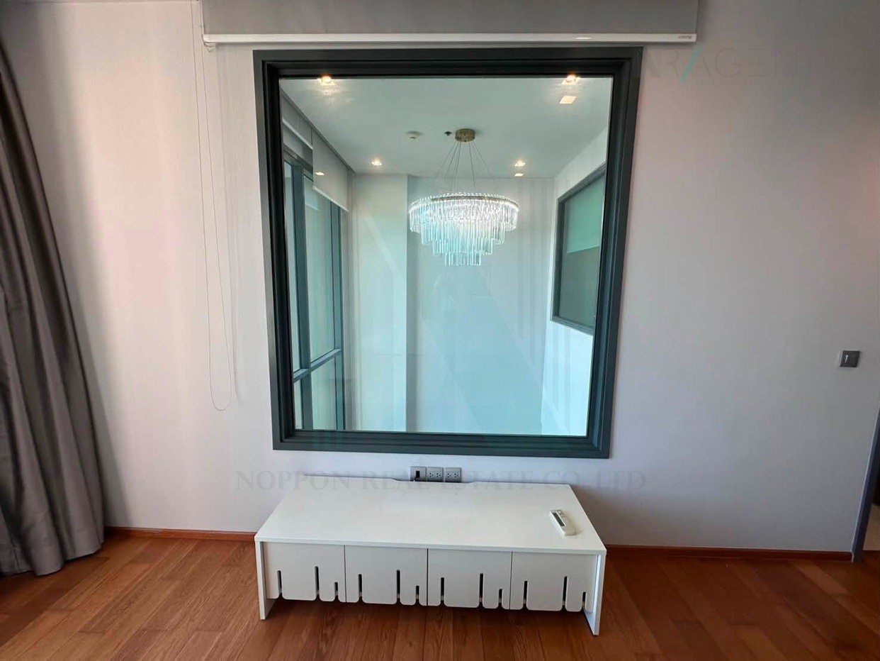 picture For Rent Condo KEYNE Building 1, Floor 24,Duplex 2 bed room, Room size 81 sqm - 7/8