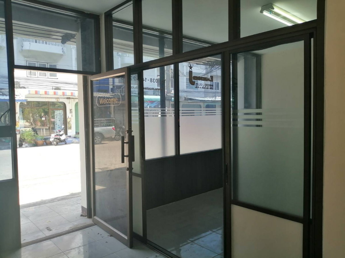picture 2 Adjacent 3-Story Commercial Buildings, 19 sq.wah Each – Ban Suan, Chonburi – THB 3.5M - 6/10