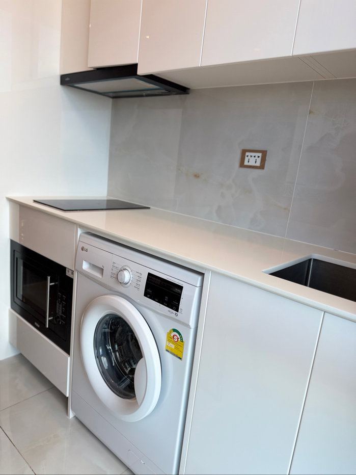 picture Condo Copacaba Beach Jomtien For Rent 20,000  - 10/22