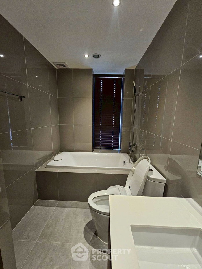 picture 200m To MRT Phetchaburi | 2-BR Condo At Ideo Mobi Asoke (ID 3171801) - 13/17