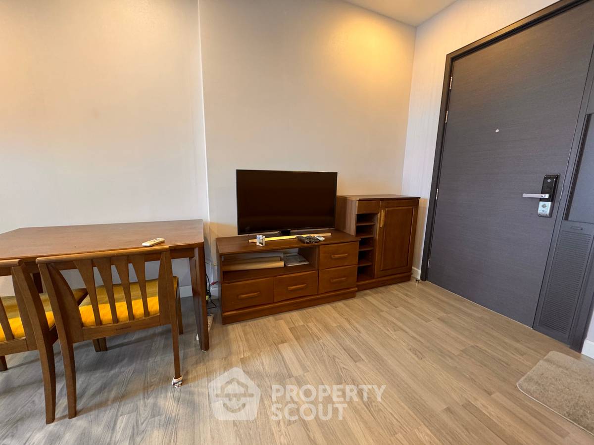 รูป ราคาเหมาะสม คอนโด 1 ห้องนอน The Room Rama 4 ใกล้ MRT หัวลำโพง 400 ม. (ID 2821519) - รูปที่ 3/32