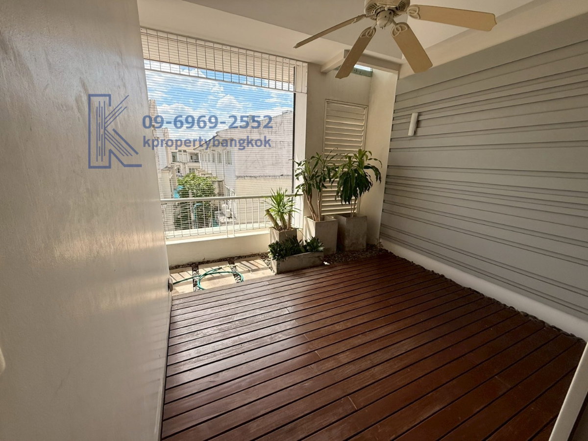 รูป ขาย-ทาวน์โฮม 3 ชั้น 3 ห้องนอน 4 ห้องน้ำ พร้อม EV Charger ใกล้โรงเรียนสตรีวิทยา 2 และเซ็นทรัลอีสต์วิลล์ ติดต่อ 09-6969-2552 - รูปที่ 10/19