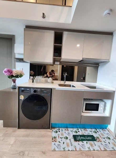 รูป **IDEO Rama 9 – Asoke | Duplex 2 ชั้น ชั้น 30 | 2 ห้องนอน | 52 ตร.ม.**🛋 Fully Furnished | พร้อมเข้าอยู่ - รูปที่ 8/22