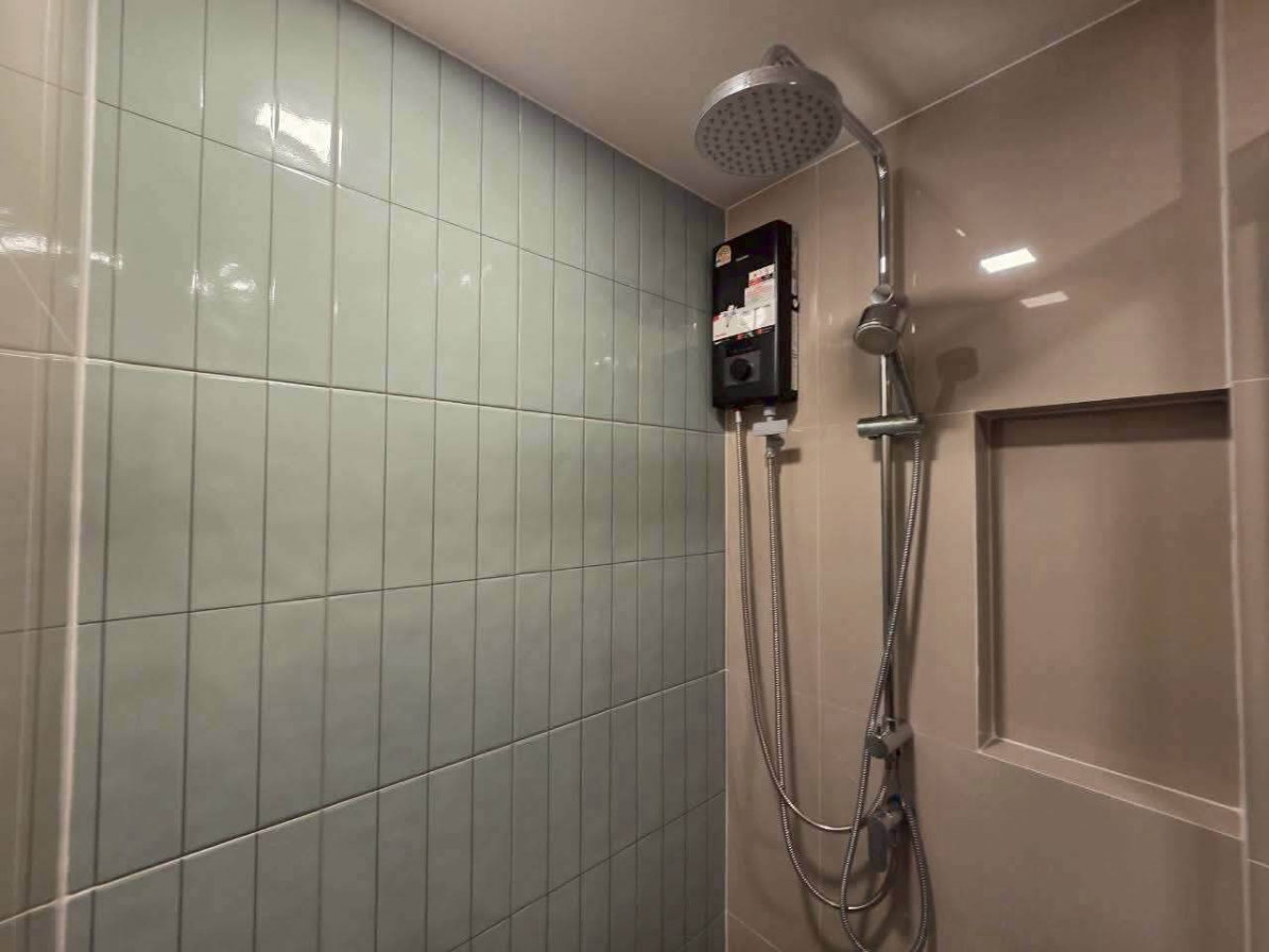 รูป ห้องนอนแสนอบอุ่นชาร์จพลัง 🌙 | Flo by Sansiri 1Bed 26ตร.ม. | เช่า 14,500 ใกล้ BTS คลองสาน | นัดชมห้องฟรี ทักด่วน! ⚡ - รูปที่ 7/9