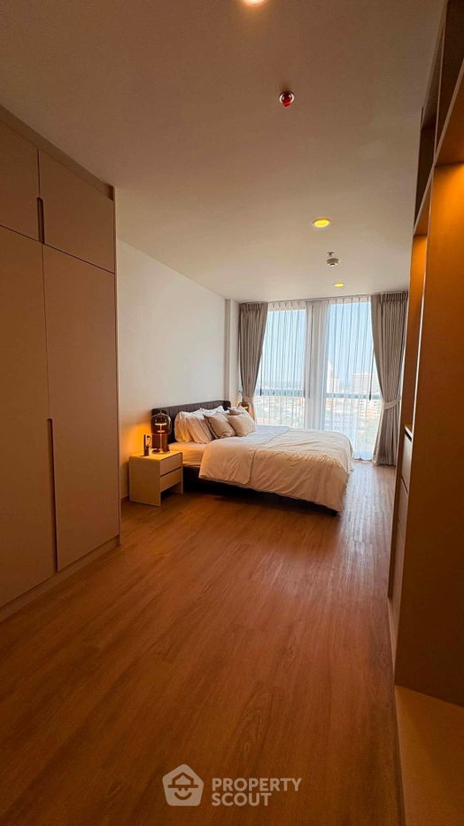 picture Two-Bedroom Condo At The Issara Sathorn In Sathon (ID 3171805) - 11/22