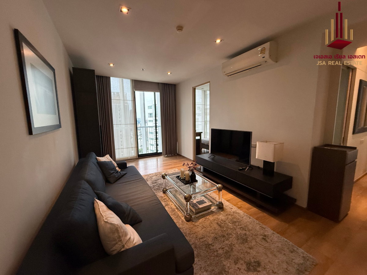 picture ✨ For Rent: Park Origin Phrom Phong Condo ✨    💰 Only 35,000 THB/month - 1/6