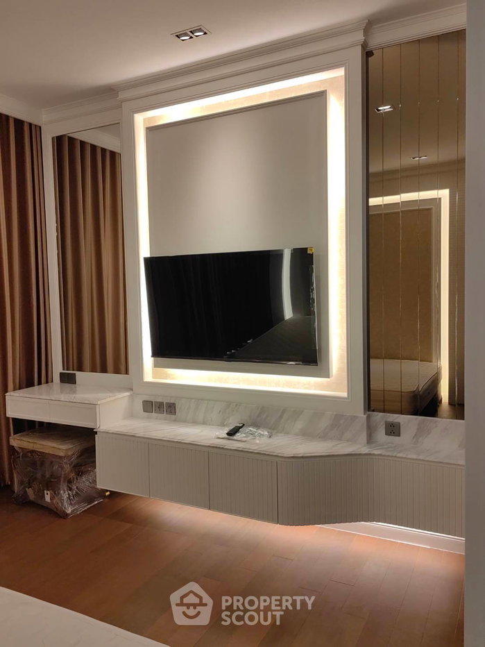 picture 20m To BTS Nana | 2-BR 94 Sqm At Q1 Sukhumvit (ID 3174002) - 3/8