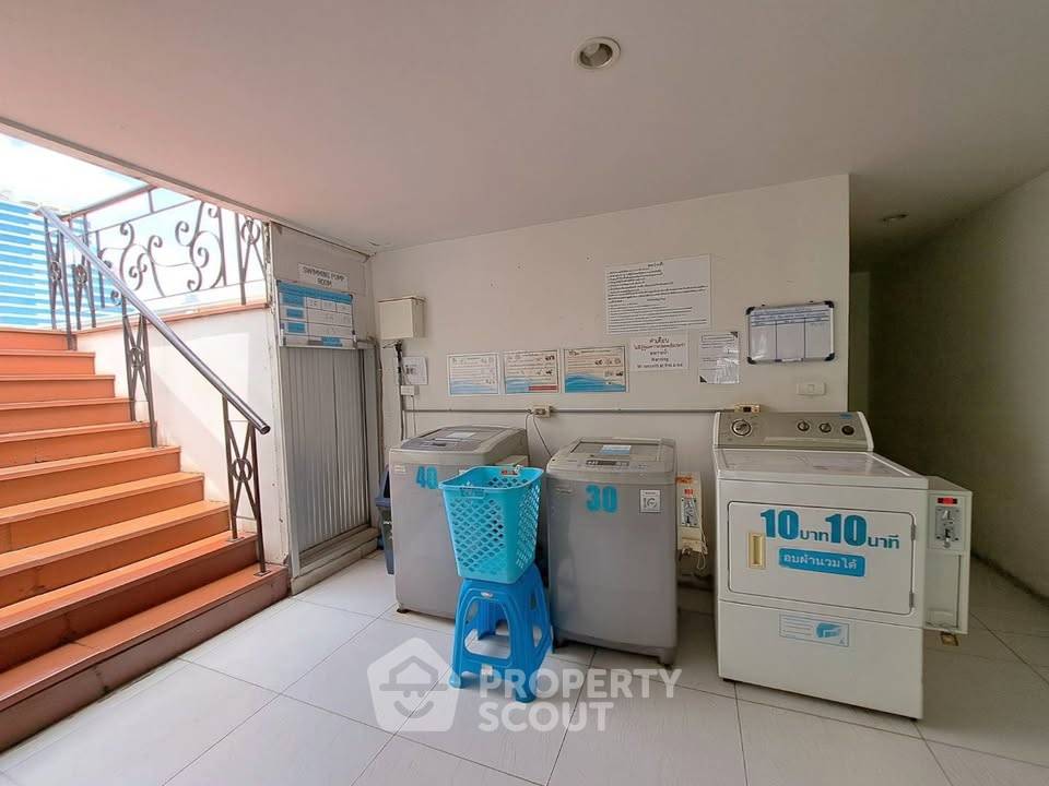 รูป คอนโดหนึ่งห้องนอน Surawong City Resort Condominium ใกล้ MRT สามย่าน (ID 3179330) - รูปที่ 13/14