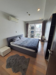 รูปภาพ 🏙️✨ FOR RENT: 15 Sukhumvit Residences 📩 Interested in this room? Screenshot or copy the link and send us via Line for more details & room viewing.