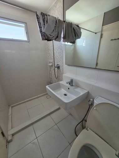 2-bed townhouse for sale, 22.4 sq wah, indy Srinakarin - Romklao