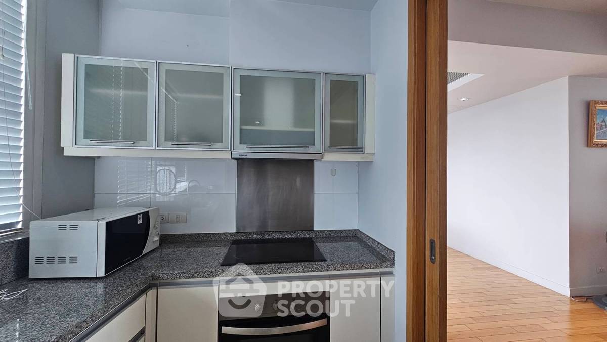 รูป คอนโดมิเนียม 2 ห้องนอน ชั้นสูง 29 Millennium Residence ใกล้ BTS อโศก 128 ตร.ม. (ID 1797839) - รูปที่ 13/24