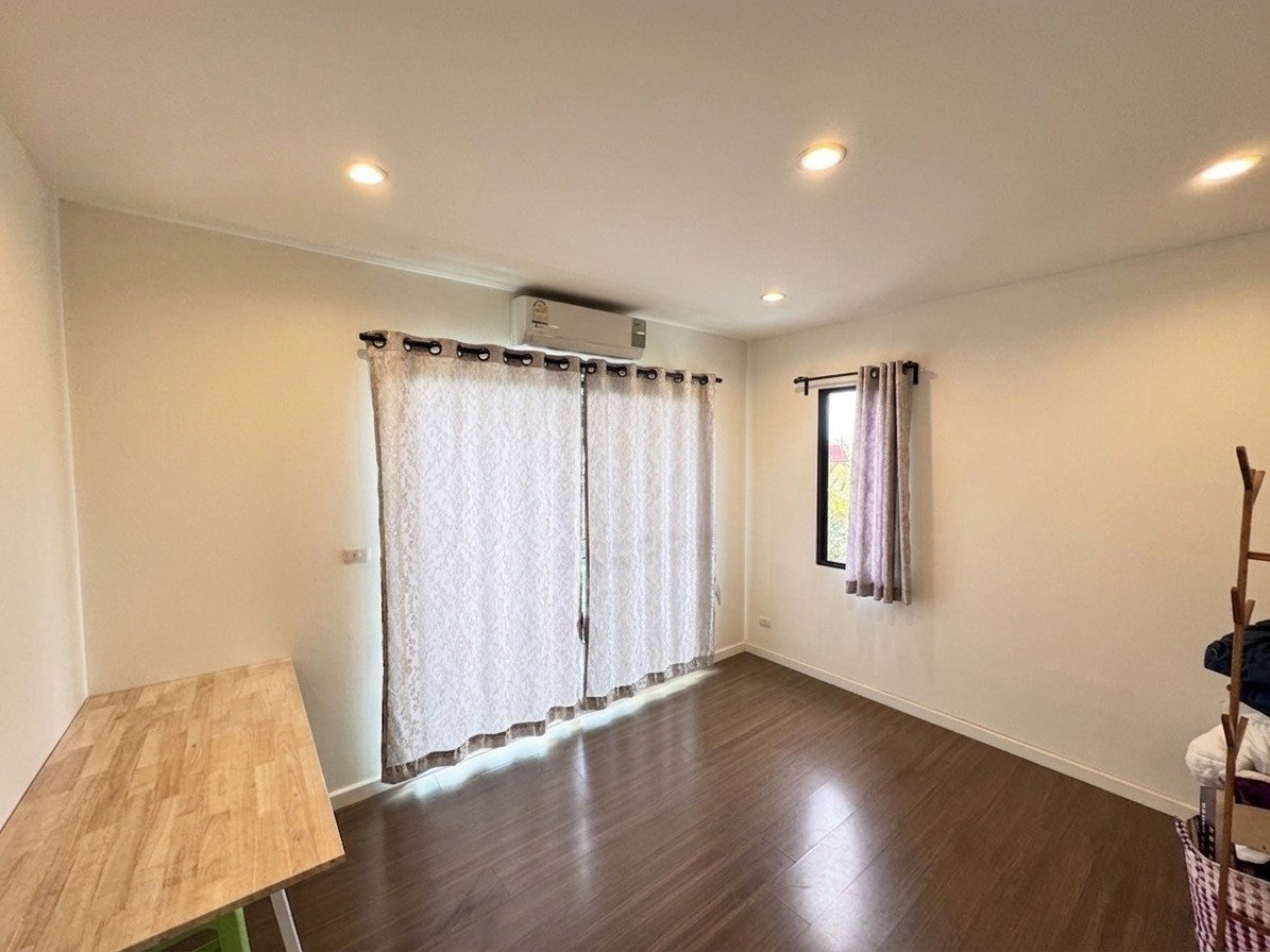 รูป 🏡✨ ให้เช่าทาวน์โฮม 3 ชั้น หลังริม | Town Avenue Merge รัตนาธิเบศร์ บ้านพื้นที่กว้าง เป็นส่วนตัว เหมาะทั้งอยู่อาศัยและทำ Home Office - รูปที่ 4/7