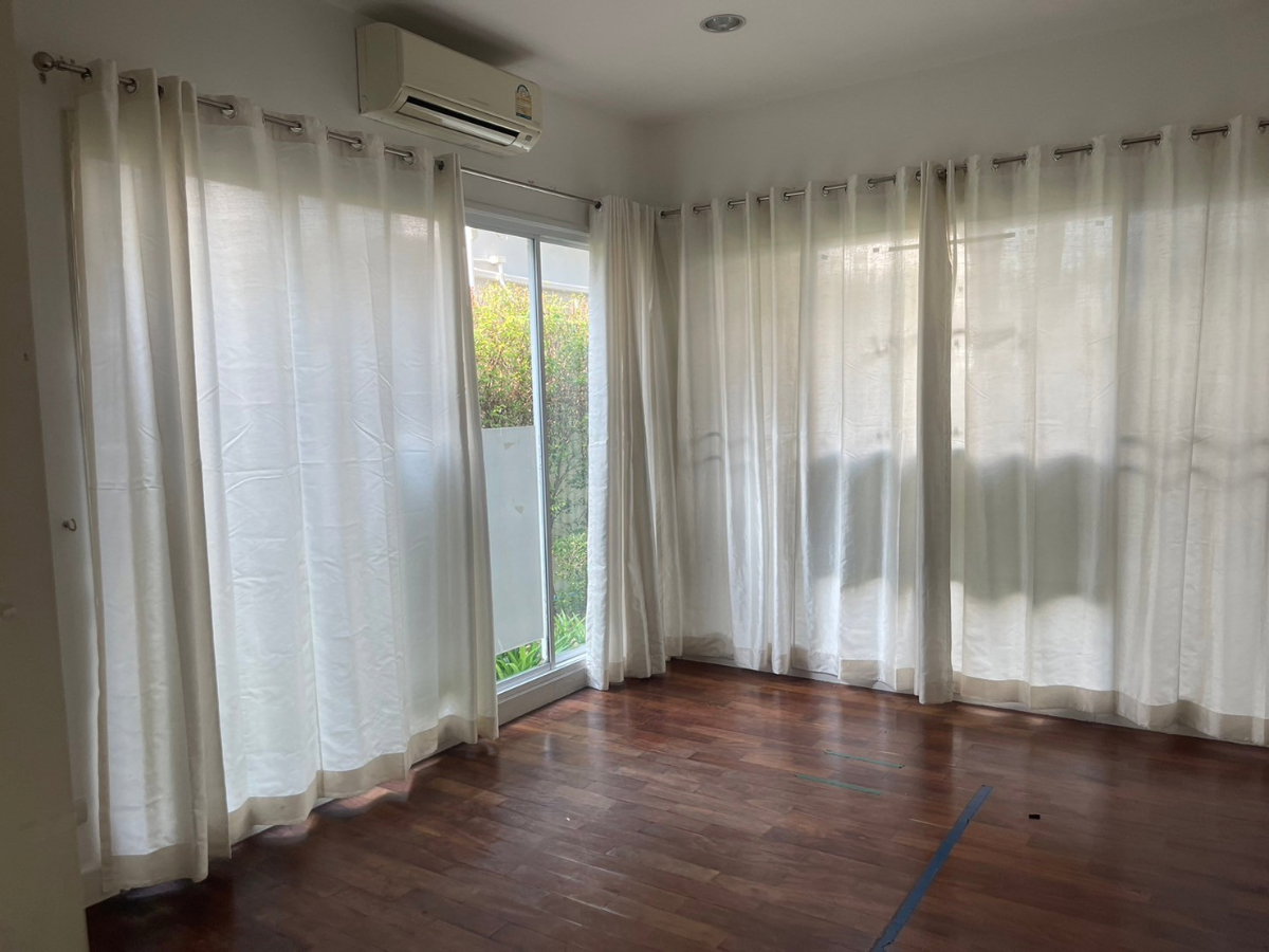 picture For rent Grand Bangkok Boulevard Ratchada-Ramintra Fully Furnished  (S12-0527) - 10/18