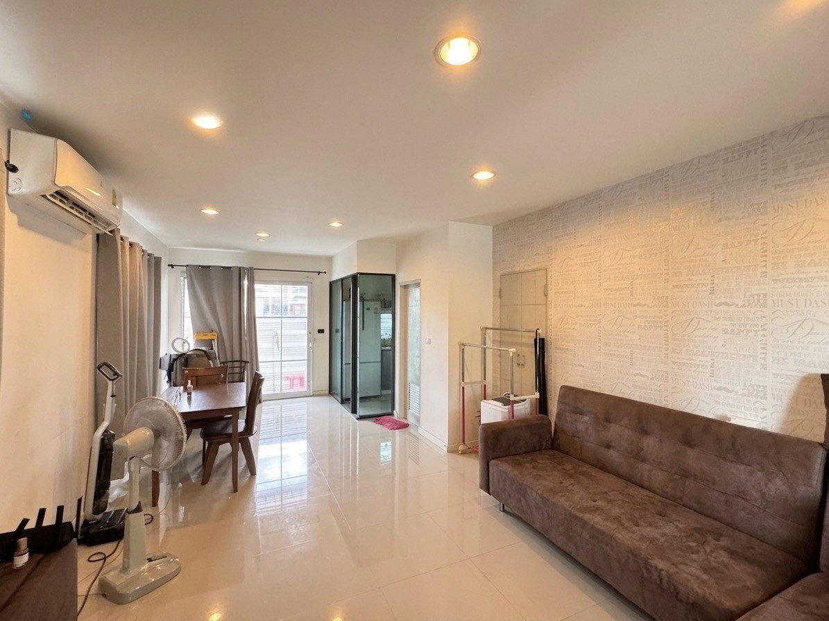 รูป 🏡✨ ให้เช่าทาวน์โฮม 3 ชั้น หลังริม | Town Avenue Merge รัตนาธิเบศร์ บ้านพื้นที่กว้าง เป็นส่วนตัว เหมาะทั้งอยู่อาศัยและทำ Home Office - รูปที่ 3/7