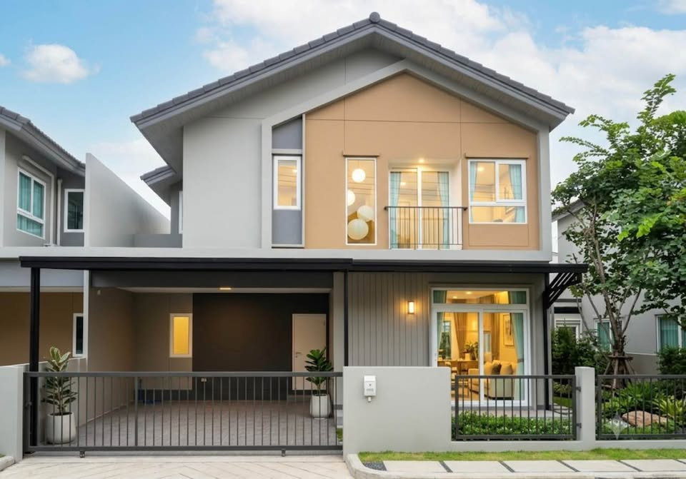 picture 🏡✨ For Rent: Spacious 2-Storey Semi-Detached House Near Payap University & Central Chiang Mai ✨🏡 - 1/12
