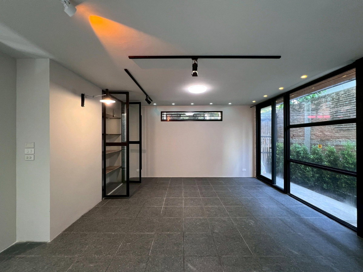 รูป 🏡✨ ให้เช่าบ้านเดี่ยว Modern Japanese | ทำเลดี ลาดพร้าว-โชคชัย 4 บ้านดีไซน์สวย โทนอบอุ่น บรรยากาศสงบเป็นส่วนตัว - รูปที่ 12/16