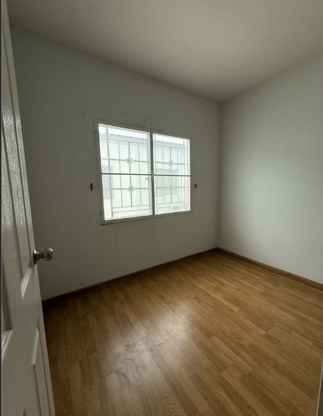 picture TOWN HOUSE 17.6 Sq.w. Khlong Sam Wa Bangkok for 2.6M - 15/19