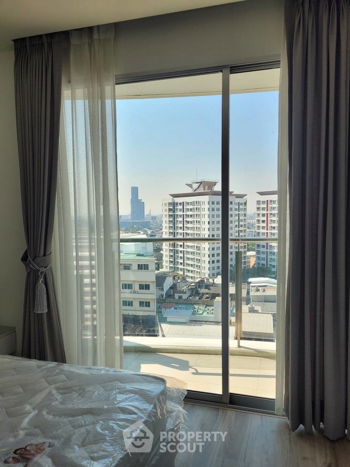 picture 200m To BTS Phra Khanong | 16th-Floor 1-BR Sky Walk Residences (ID 886804) - 3/7