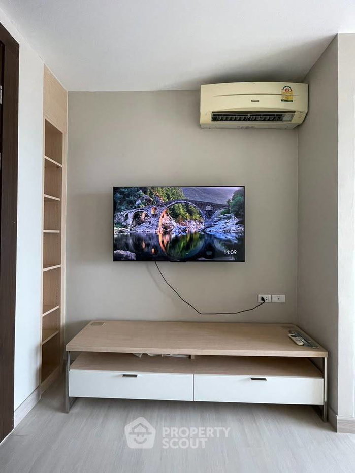 picture Great Value 1-BR At Rhythm Ratchada, 100m To MRT Ratchadaphisek (ID 3175015) - 12/18