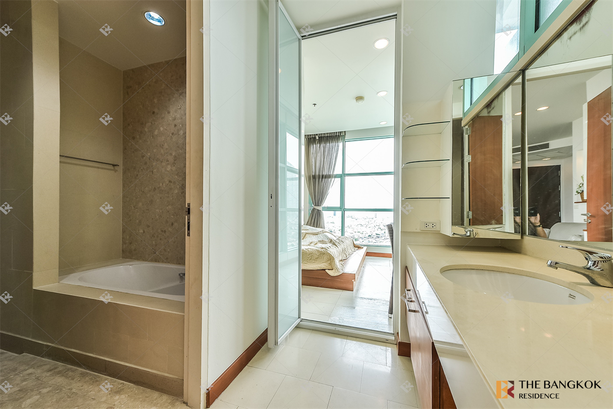 picture High-potential Location, Convenient Travel Chatrium Residence Riverside Bangkok - 7/10
