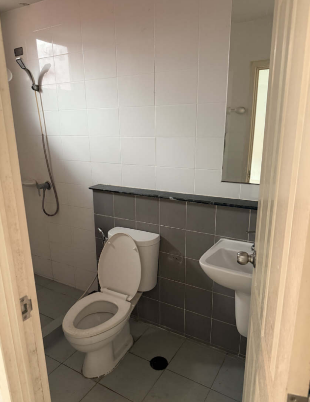 picture TOWN HOUSE 17.6 Sq.w. Khlong Sam Wa Bangkok for 2.6M - 17/19