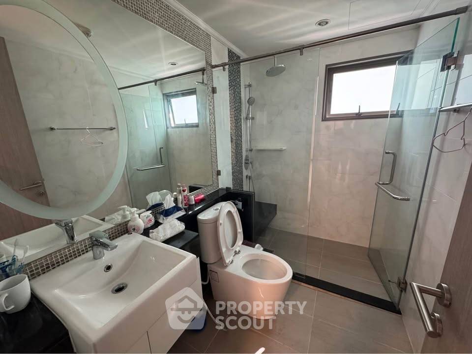 picture 2-BR Supalai Oriental Sukhumvit 39 Near MRT Phetchaburi (ID 3179195) - 5/10