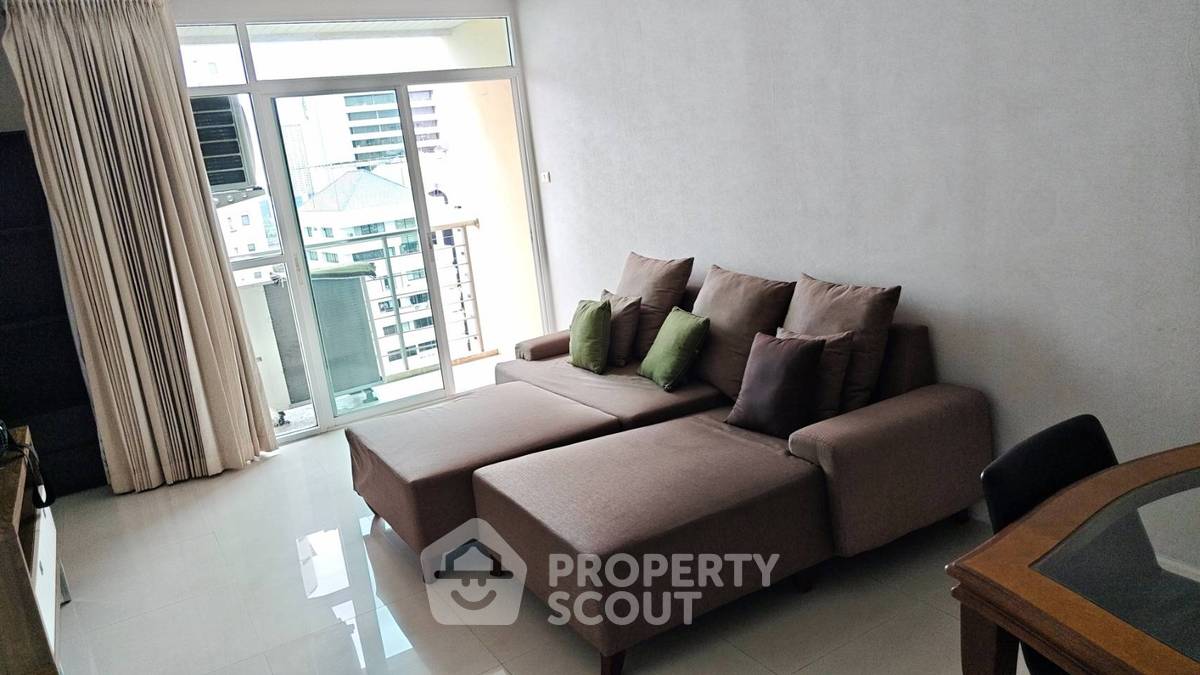 รูป ขายคอนโด 1 ห้องนอน Sukhumvit City Resort Condominium ใกล้ BTS นานา (ID 3174380) - รูปที่ 2/7